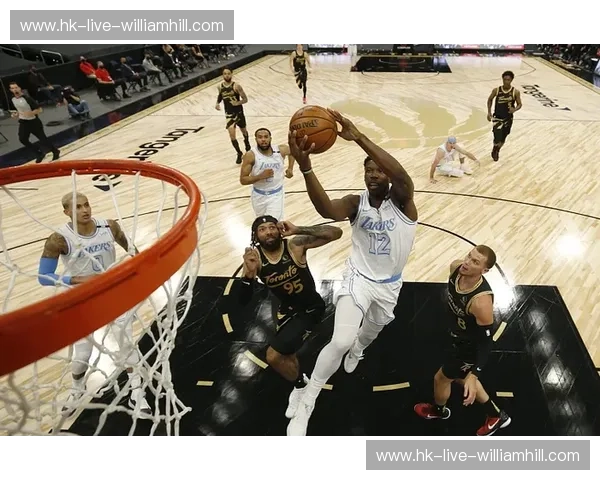 速度与钢影的博弈：步行者与猛龙的“灵魂互换”与巅峰对决